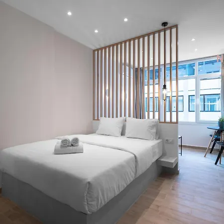 Level 2, Nilie Hospitality Mgmt Apartment *